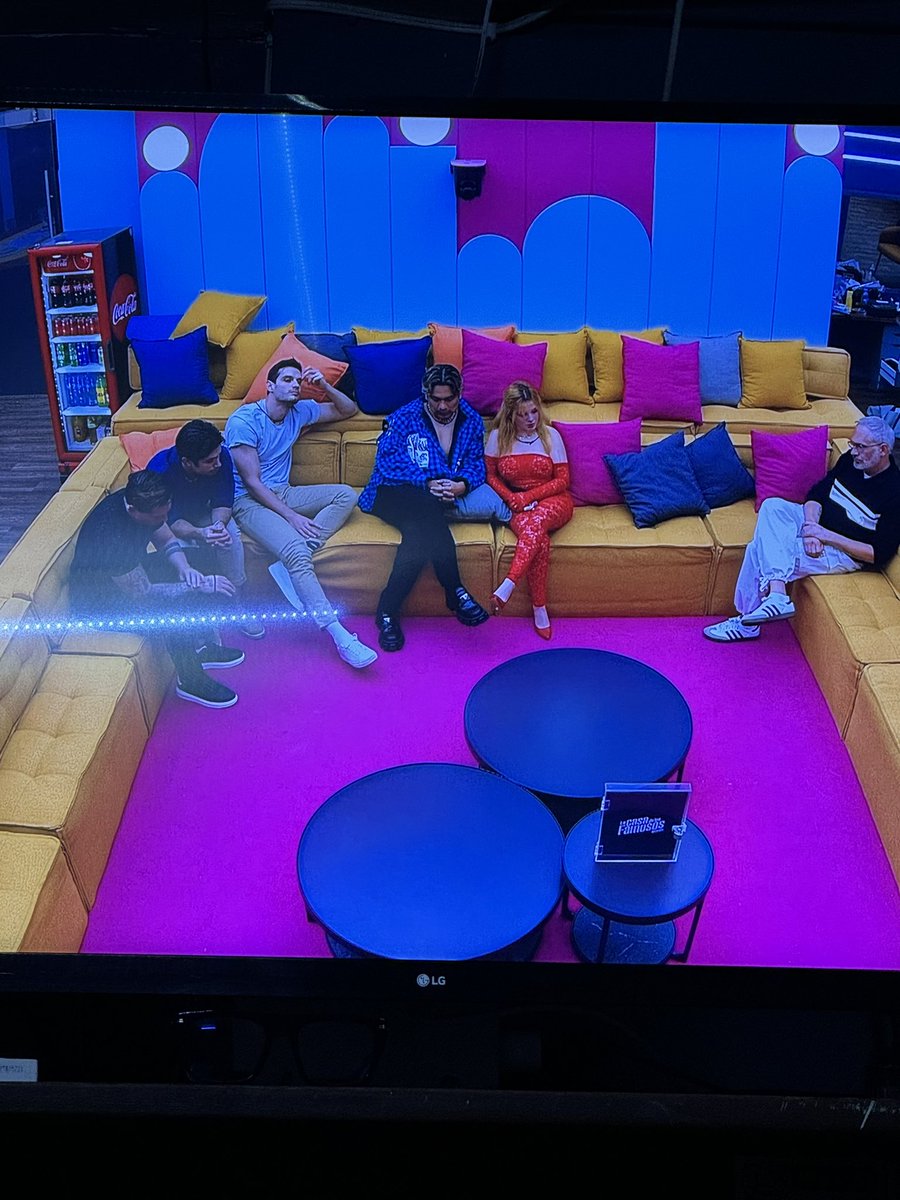 Honestamente Adrián Marcelo cagó toda la casa, todo el juego, cagó todo. No fue humor, nunca lo fue. #LaCasaDeLosFamososMx #lacasadeloafamososmx2 #LCDFMx2