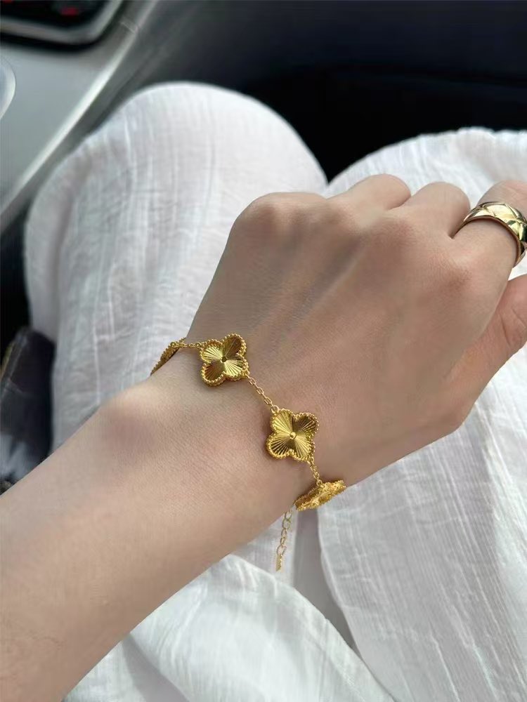 老婆生日快乐。有对fq一起过生日才好😀