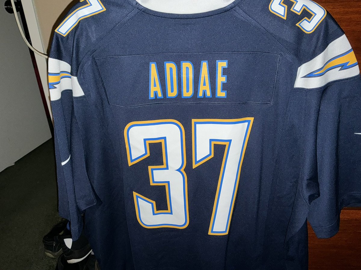 vicerev's tweet image. I wonder if @Do_OrAddae37 is gonna be at #Heroes in the IE tomorrow… I’m ready to wear this again! @chargers #Chargers