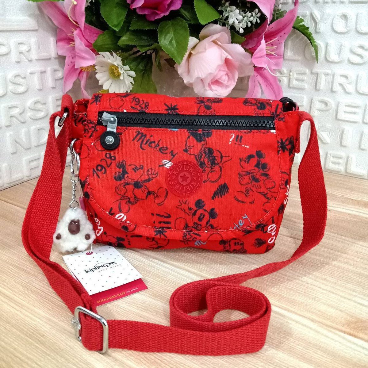 MnPrakas's tweet photo. ของดี ราคาโดน ลองเข้าไปดูเลย!
ชื่อสินค้า:  กระเป๋าสะพาย ทรงสวย KIPLING SABIAN MINI CROSSBODY BAG วัสดุ Nylon&amp;Polyester 100% ขนาดกำลังน่ารัก เปิดปิดด้วยฝาปิดกระดุมแม่เหล็กและซิปแบรนด์
ราคาสินค้า:  ฿3,990
ส่วนลดสินค้า:  ฿1,200 | https://t.co/I7AKmnRYDZ https://t.co/H3G4Eub87N