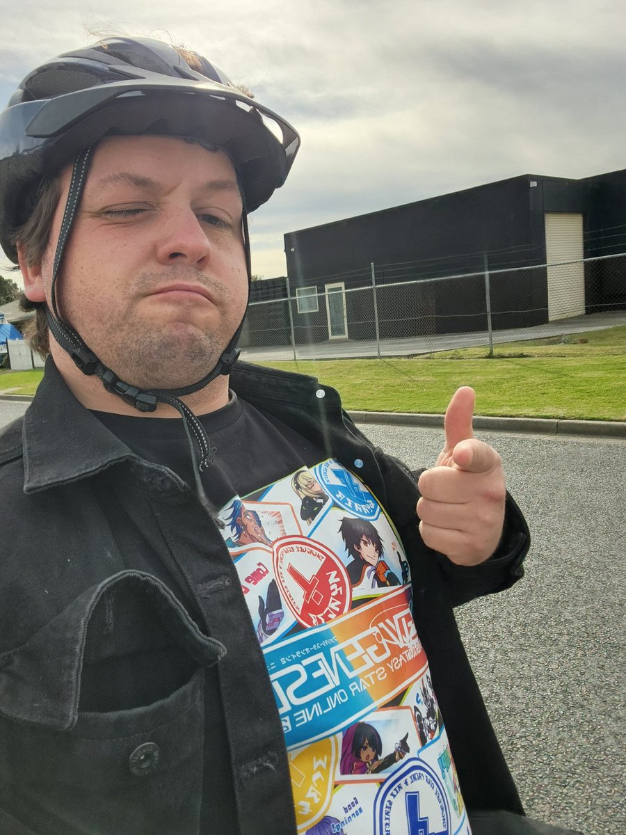kadjaft's tweet photo. Off to work in style.
Thank you @kagerisu for sending out the ship 1 champ #Linestrike prize!
#pso2ngs #ngs #pso2 https://t.co/DY4lA5lkq6