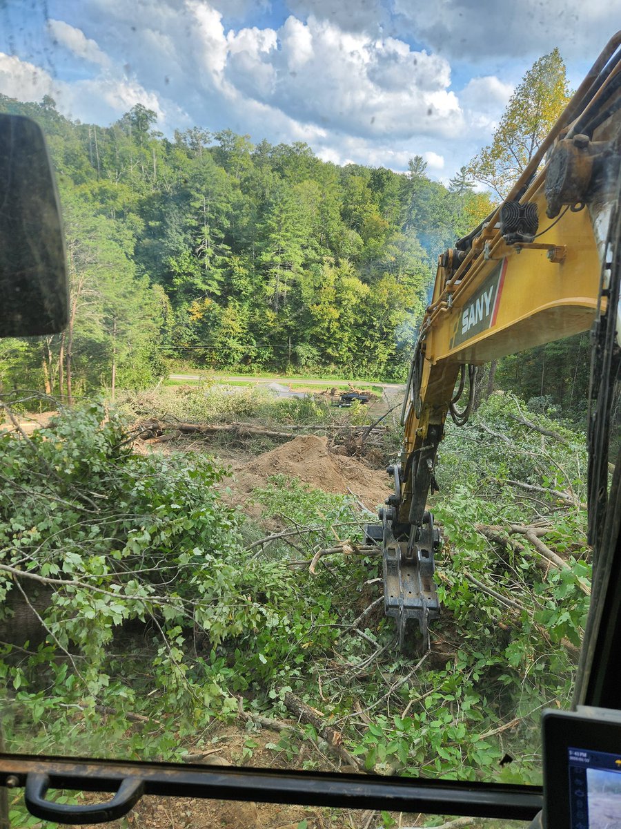 voldog19's tweet photo. This is what me &amp; my kiddo has been doing for the past 3 days. Clearing 2.5 acres I gave him. I  run the excavator and he runs the skid steer. Working daylight to dark wirh our normal jobs in between. Proud of the man he has be come. Instill hard work in kids when they're young. https://t.co/2mqpcAVWea