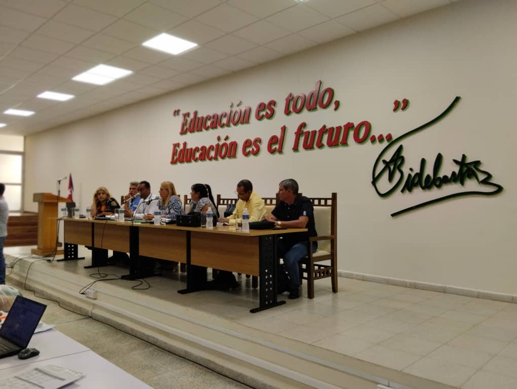 Alicia Alonso Becerra tweet media