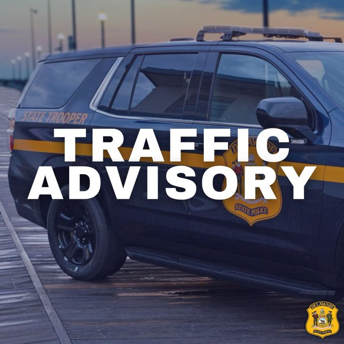 DEStatePolice's tweet photo. ⚠️Traffic Advisory - New Castle County⚠️

I-495 northbound near Christiana River Bridge is closed due to a crash. Please seek alternate routes of travel to avoid delays. https://t.co/f3Ks9c5Vuu