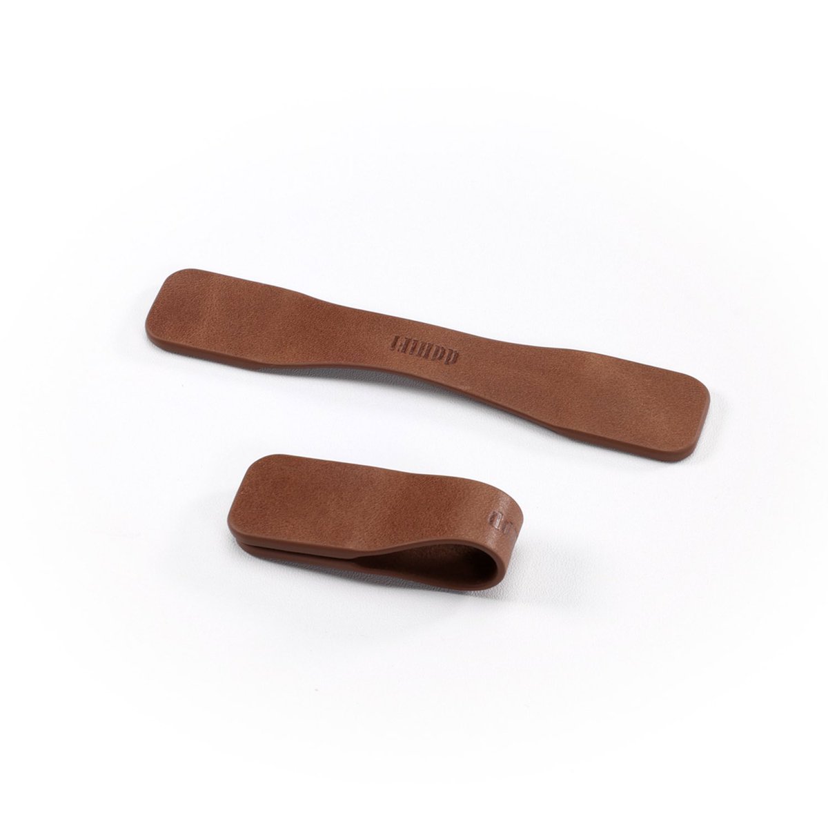 ddhifi_com's tweet photo. 【New Arrival】Introducing #ddHiFi #C10D Magnetic Cable Clip, Imported First Layer Cowhide with Oil Wax Surface Treatment
Just a Touch of the Ends,Magnetic Absorption Storage
Effortlessly store earphone cables and charging cables
#Audiophile #cableclip #cableorganizer https://t.co/0fUvz073WB