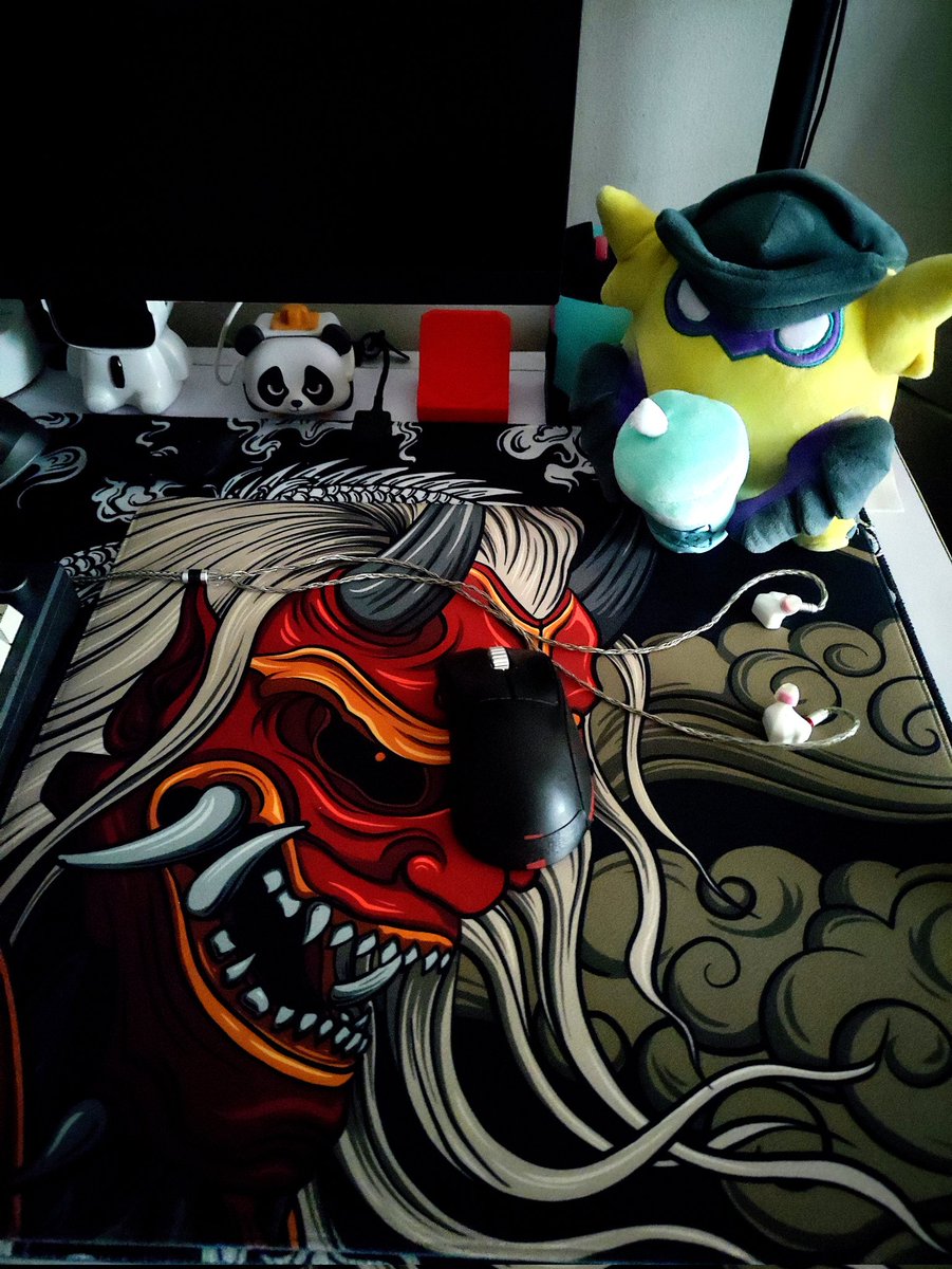 captpanduh's tweet photo. Not Doom and Gloom, just π§οΈ
#Macveth Artisan Swift
@PulsarGears Xlite v3 eS
7hz Salnotes Zero IEMs
@VALORANT Wingman (for buffs) https://t.co/iLF6JdVTA0