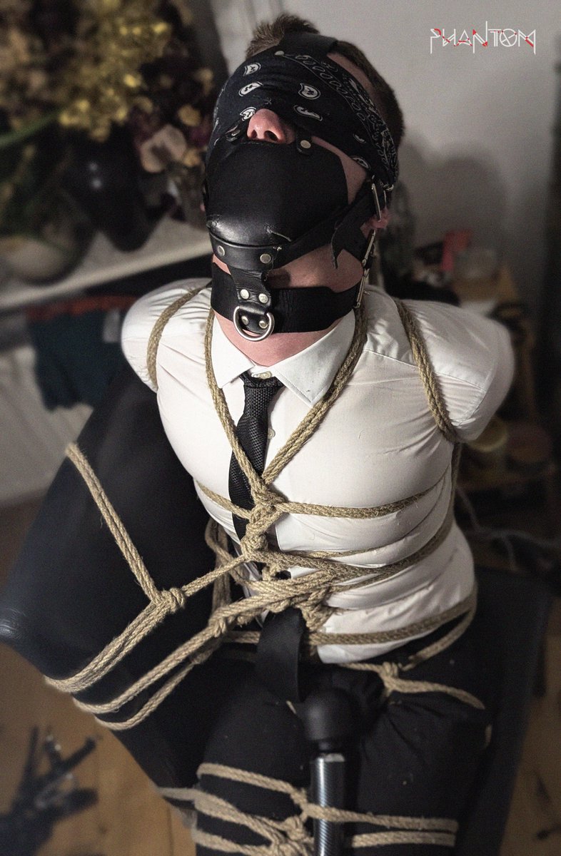 There is a Spider in the office, please remain calm...
<a href="/DingFootSub/">DingFootSub</a>