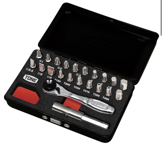 久々に工具買っちった。
土曜日に来る。 