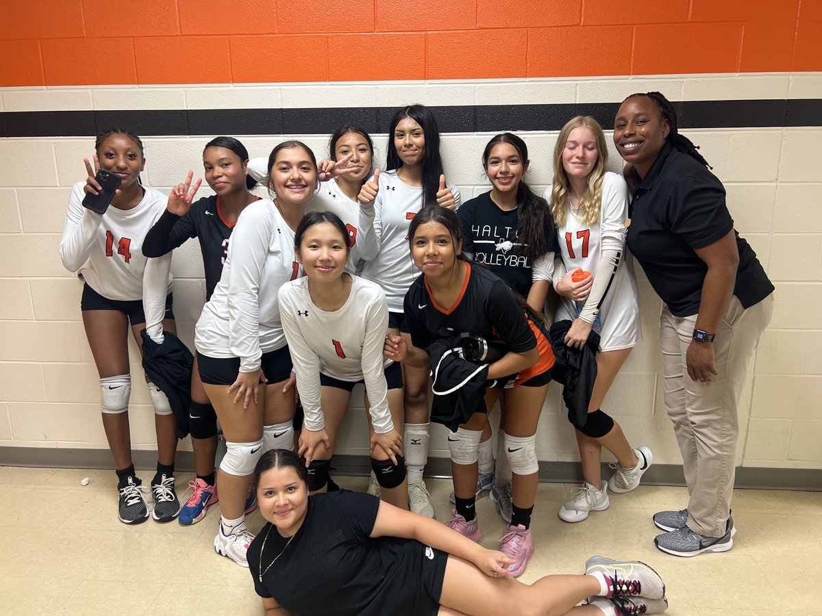 Coach Rhine (@rhine_coach) on Twitter photo Program double sweep 🧹🧹tonight as all 4 HHS VB teams each won their dual matches over Trimble Tech and Everman! Buffs Up! 💪🏼🦬🏐<a href="/HHSBuffNation/">Haltom High Buff Nation</a> Program double sweep 🧹🧹tonight as all 4 HHS VB teams each won their dual matches over Trimble Tech and Everman! Buffs Up! 💪🏼🦬🏐<a href="/HHSBuffNation/">Haltom High Buff Nation</a>