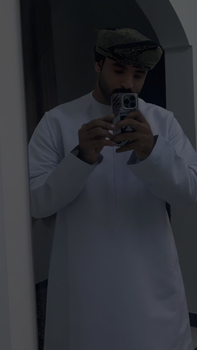 azooz7766a's tweet photo. *_قَـدْ تُـؤْلِـمُـكَ مَـرَارَةُ الـصَّـبْـرِ وَ لَـكِـنْ حِـيـنَ يَـحِـلُّ الـعِـوَضُ سَـتَـنْـسَـى مَـا أَوْجَـعَـكَ•
#صباح_الخـــــــير https://t.co/xxRcM7SyZB