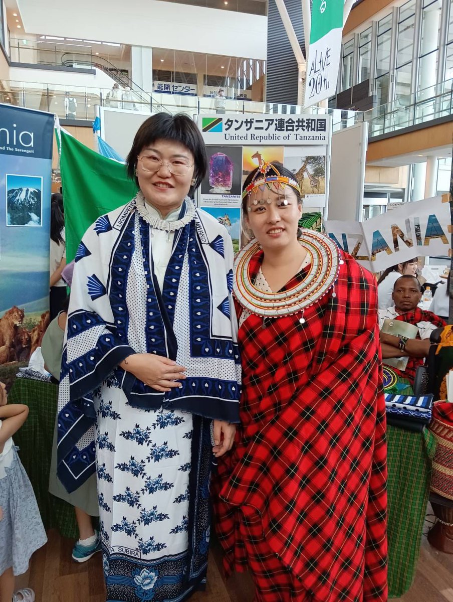 UbaloziJapan's tweet photo. 📍AKITA, JAPAN

On 1st September 2024, a group of students from Tanzania, currently studying at Akita University, had the opportunity to showcase Tanzania’s unique culture and traditions at the Akita International Cultural Festival 2024, organized by Akita City Authority. 

The students, Mikidadi Shaha, Mary Moshi, Kanju Bahati, and George Ngomano, showcased among others, Tanzania richness in tourism attractions, adventures, and natural beauty. Their booth attracted many Japanese visitors who were eager to learn more about Tanzania and some even expressed interest in visiting in the near future.

#KaribuTanzania