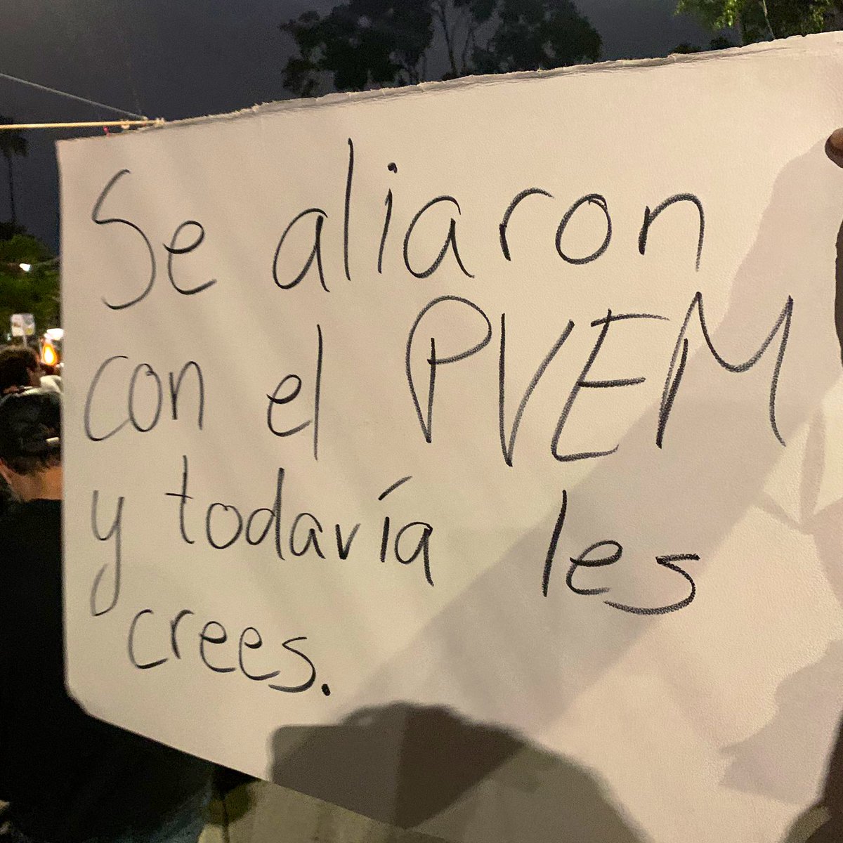 Lo peor de la reforma judicial morenista es que no mejorará en absoluto el sistema de justicia. 

Dejen de ser crédulos, será otra oportunidad perdida. 

Que no se les olvide quien es su socio. 

Vía <a href="/PabloMontanoB/">Pablo Montaño</a>