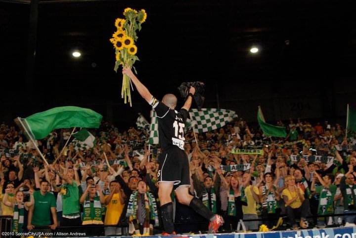 JOYPAULIAN's tweet photo. Sept 3, 2010. My Last game in front of the @timbersarmy … Forever grateful for the opportunity to play in front of such an amazing group of humans! 🌻 https://t.co/mBds6NTUnG