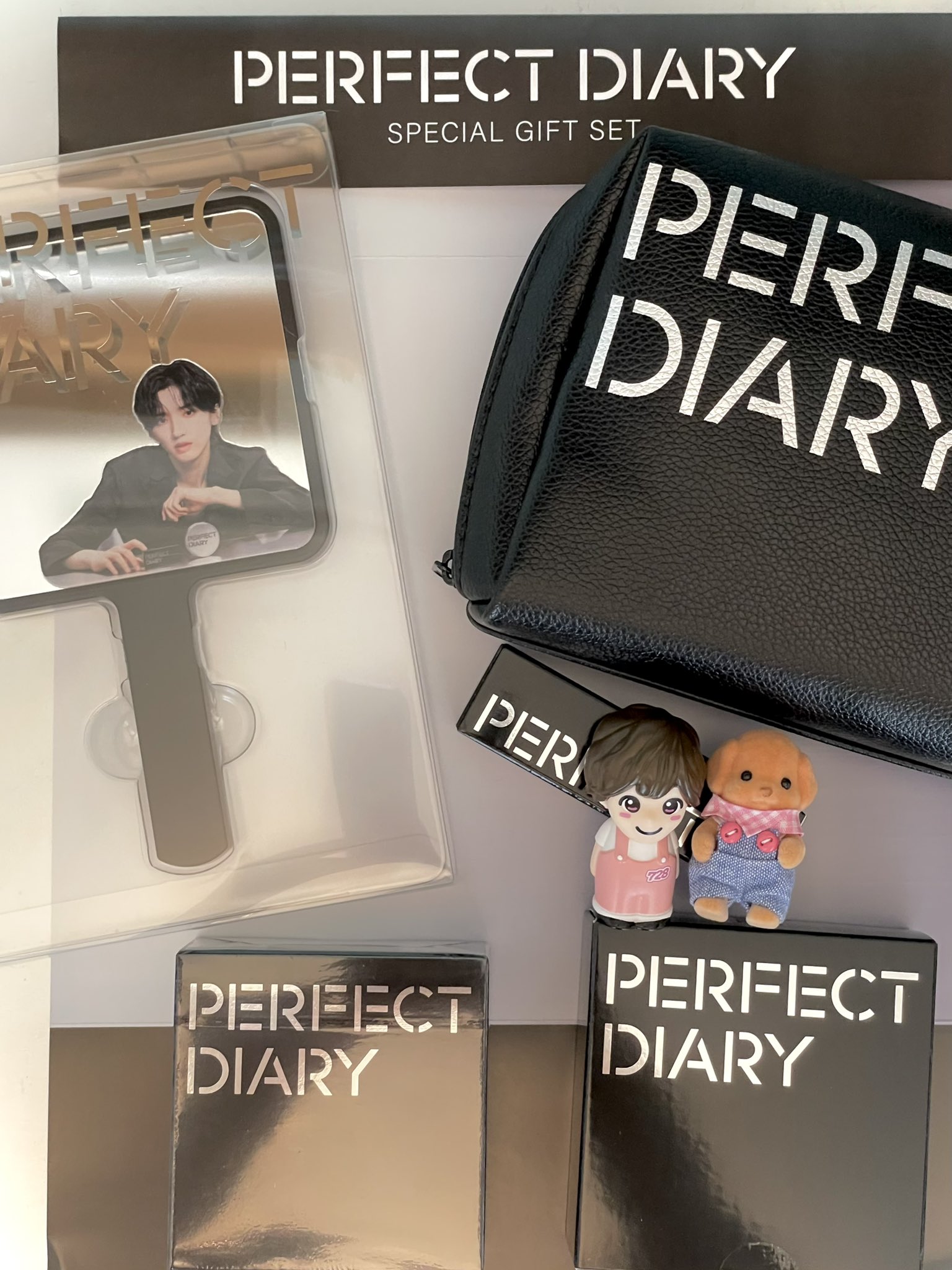 道枝駿佑 PERFECT DIARYパーフェクトダイアリー 肖像入りミラー 道枝駿佑ミラー付】PERFECT DIARY(パーフェクトダイアリー)スペシャル