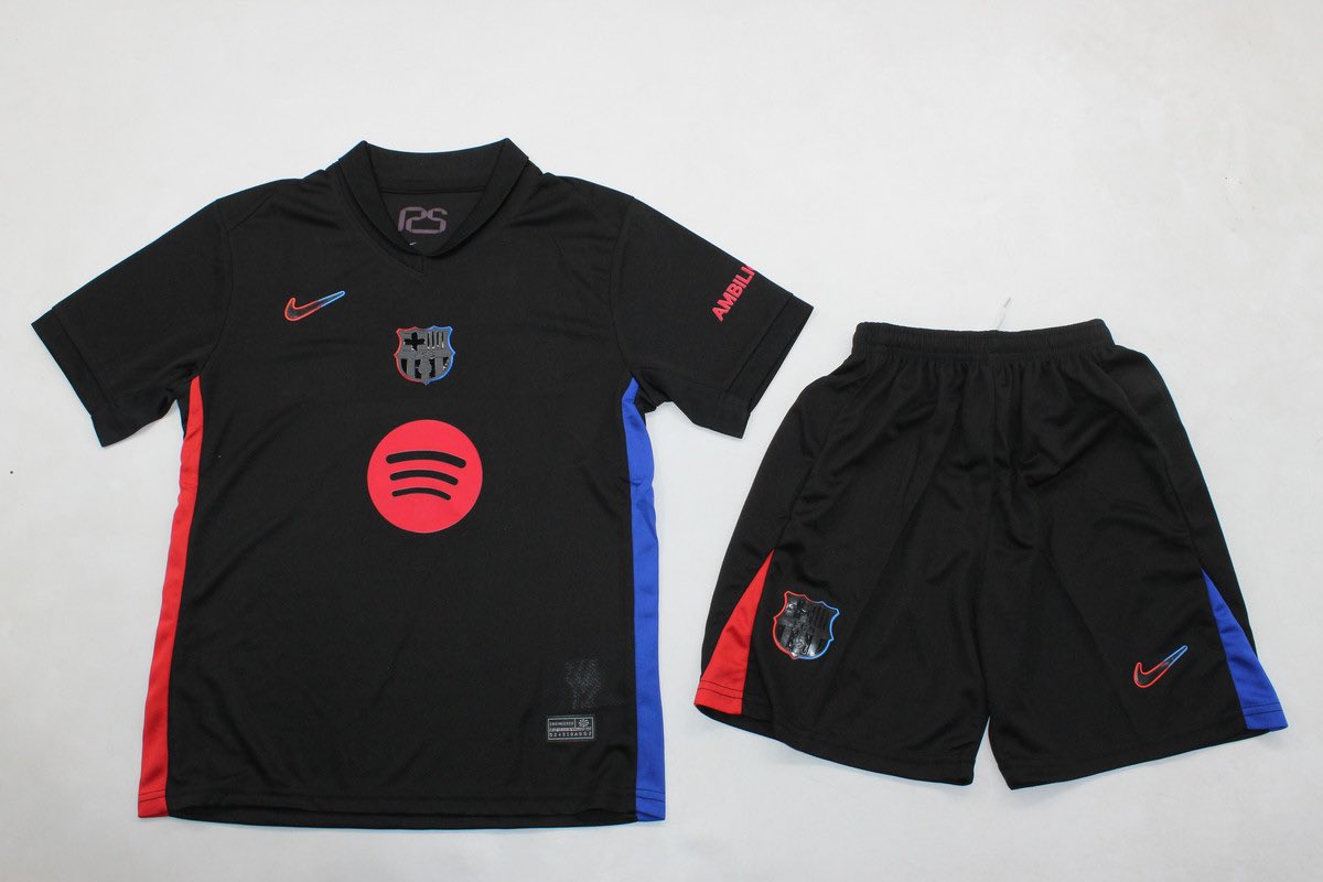 ✅ Disponible la camiseta visitante del FC Barcelona 23/24.

✔️ Fan version
⚽️ Player version
👶🏽 Kit de niño

📦 Haz tu pedido por mensaje privado!