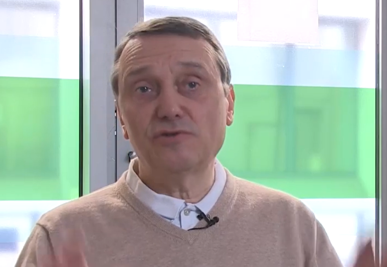 BigBangstation's tweet photo. Même si Le seuil des 99 % d'alphabétisation de la population a été atteint dans la plupart des pays développés, plusieurs associations luttent contre l’illettrisme comme @atoutscours. Retrouvez l'interview de Robert-Charles Chemoul son directeur-fondateur sur IDFM RADIO à 21h https://t.co/V6yZD7D6sr