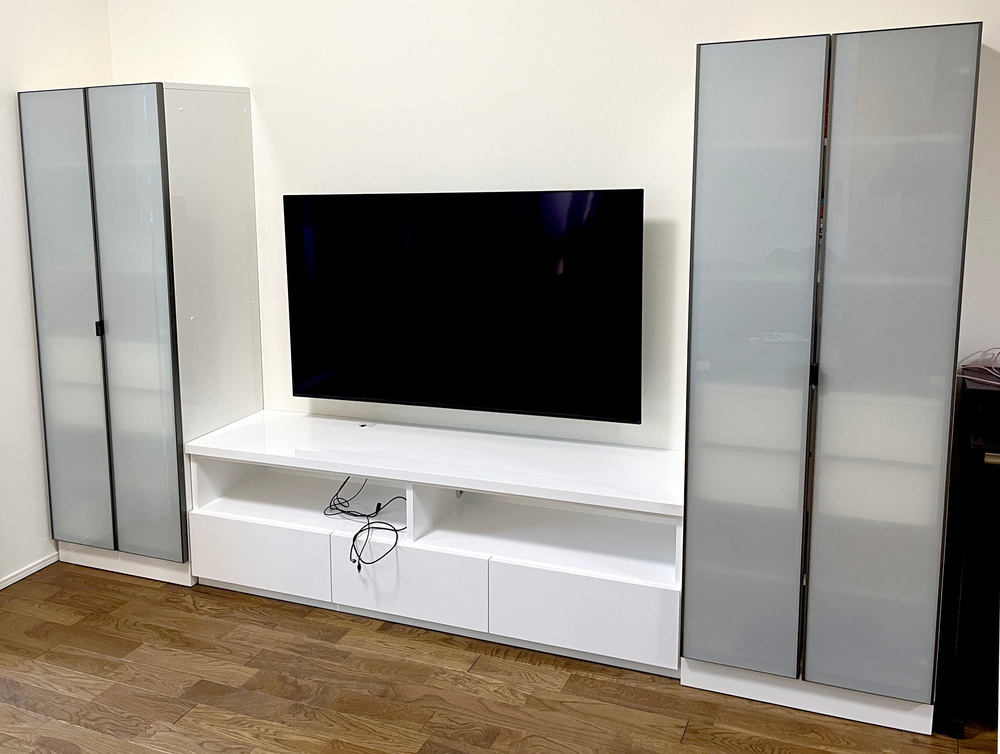SugatsuneGlobal's tweet image. Check out this stylish TV stand featuring our Drawer Slide 2020. The sleek under-mount design keeps slides hidden, letting the stand’s clean lines shine.

global.sugatsune.com/global/en/arch…

#Sugatsune #DetailsMatter #DrawerSlide #TVStandUpgrade #HiddenSlides #InteriorDesign #hardware
