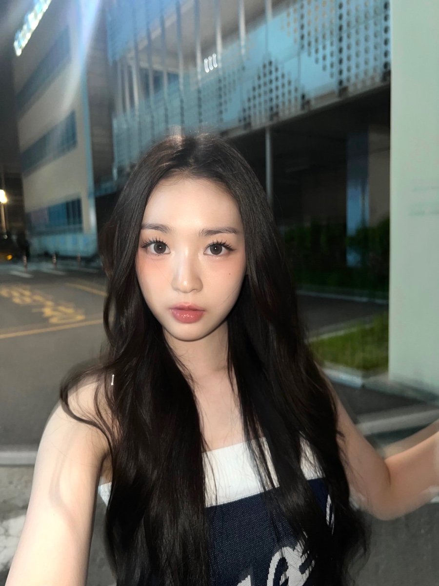 sssoomini's tweet photo. too pretty😖 https://t.co/n7OFPgSrtD