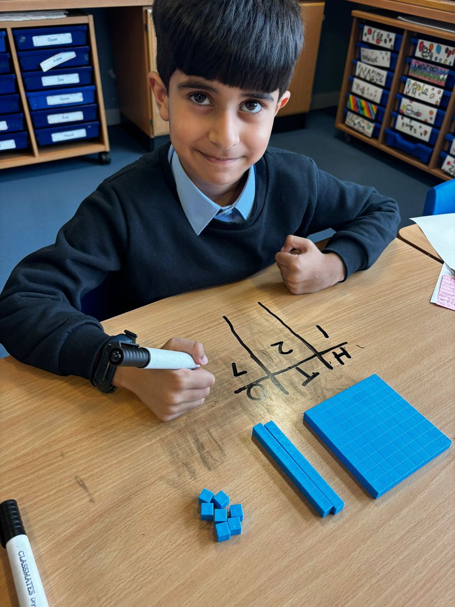 BurghPrimary's tweet image. Lots of place value in P2/3 recently. Don’t tell the janitor we wrote on the tables. 🧼🔢 @SLCNumeracy @EducationSLC #Numeracy #PlaceValue #TeamBurgh #DREAMBigatBurgh