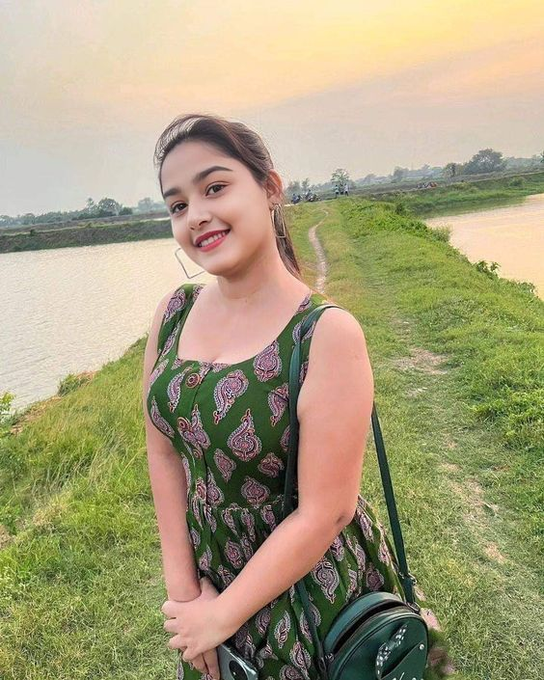 मै इतनी सुंदर हूं क्या करू... 🧐💥🤭🎉