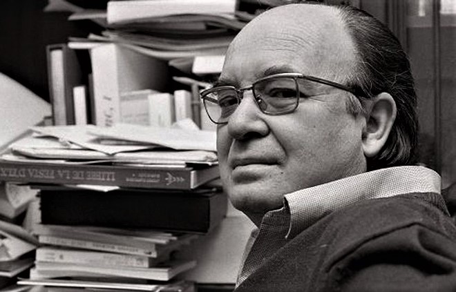 ncadenes's tweet photo. "Ací em pariren i ací estic"
Vicent Andrés Estellés
#invicte
#CentdEstellés https://t.co/u7X6CwqqoK