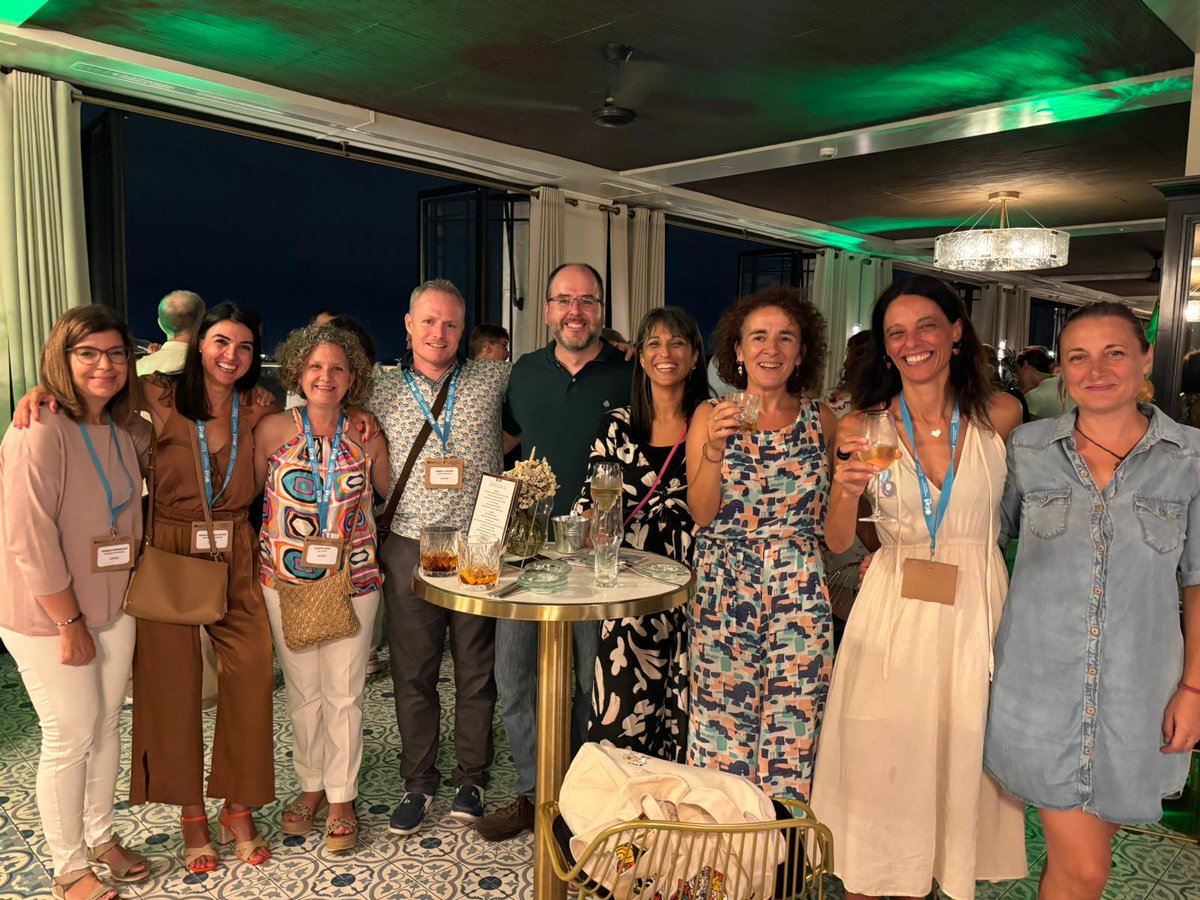 Last night’s conference dinner was a fantastic experience! 🍽️💃 Here’s a photo featuring some of our incredible local committee members who helped make it all happen.
