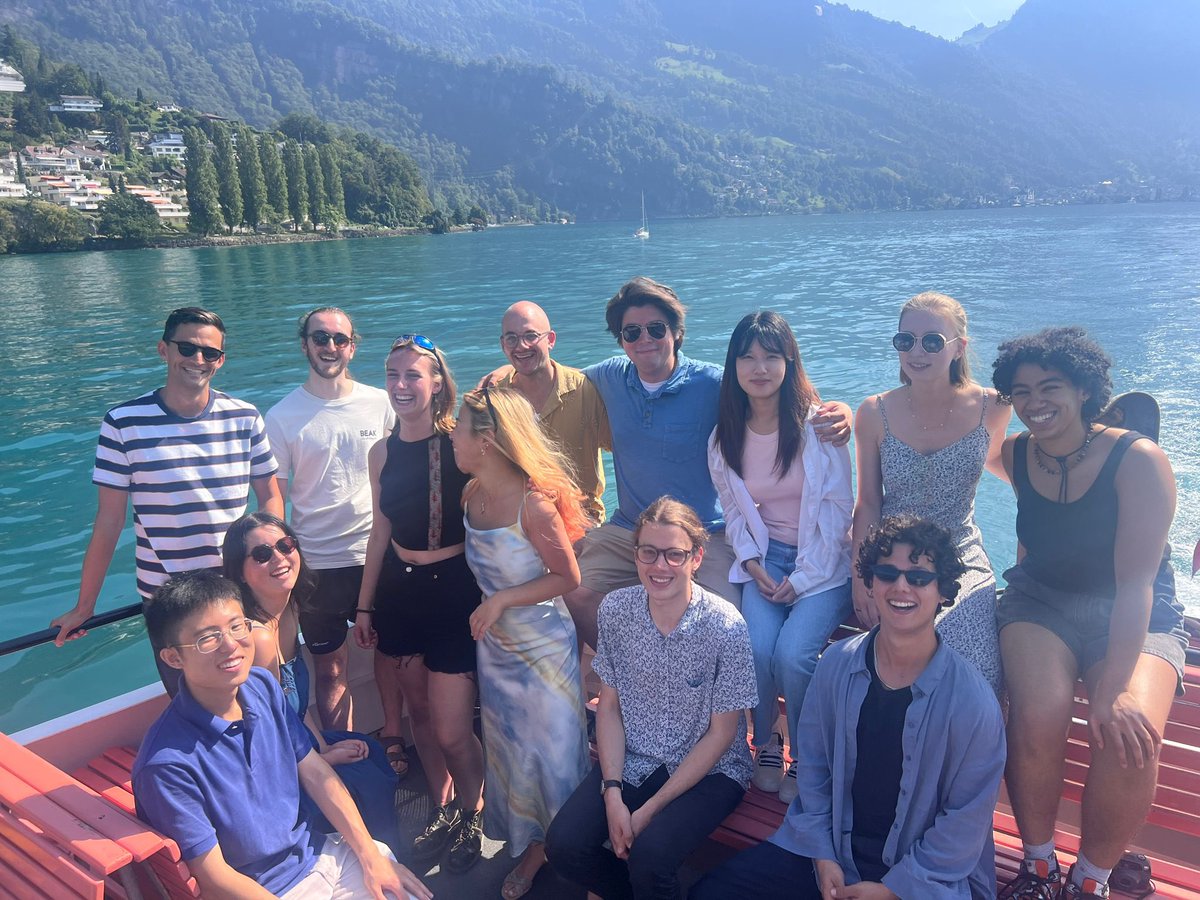 stephenupshaw's tweet image. A very special 10 days in Switzerland sadly coming to an end. It’s been amazing being back at @LucerneFestival coaching this amazing group of violists from the Academy.
Already looking forward to next year! ✌🏽🇨🇭❤️