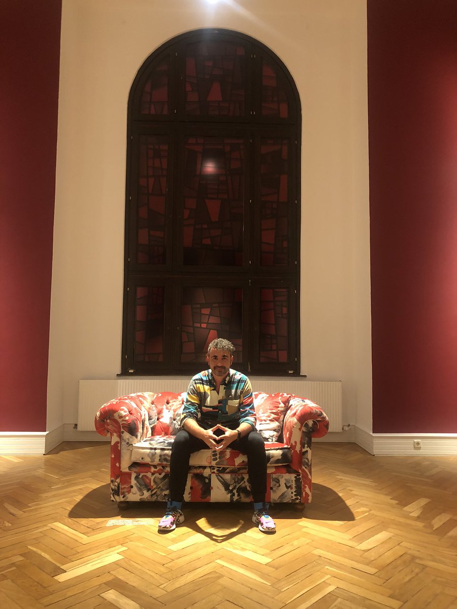 enrico_penzo's tweet image. The project began with three iconic pieces by @justinaversano, where an algorithm rearranges the pixels to mimic natural forces like air, fire, and wind. These patterns are then brought to life by Italian artisans, a limited edition series for @trame, powered by @ArtBlocksEngine