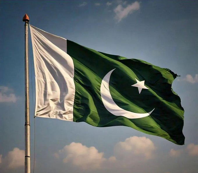 BlLeaks's tweet photo. For you, a million times over 🇵🇰
#AllahPak #PakArmy #FCBalochistan #Abhiya #Balochistan #Mahrangwrongnmb #perletti #Afram #Sismo #Bala https://t.co/iwa9AbituG