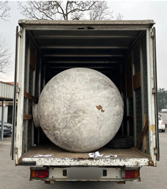 Click_Romania's tweet image. #Traficanți de #migranți reținuți în #România
clickromania.co.uk/traficanti-de-…