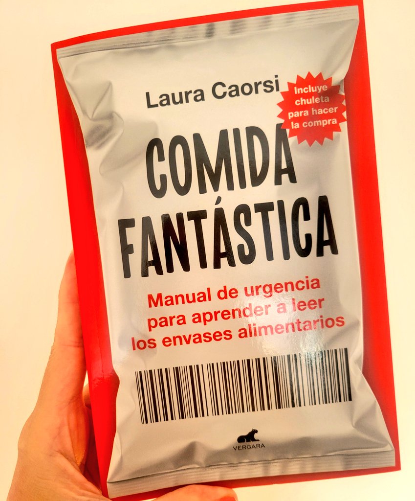 Maravilloso Comida fantástica de <a href="/lauracaorsi/">Laura Caorsi</a>.
Un libro imprescindible, riguroso y de muy fina ironía para entender cómo funciona la industria alimentaria.
Con prólogo de <a href="/JulioBasulto_DN/">🏳️‍🌈Julio Basulto</a> y una portada chachi 😝