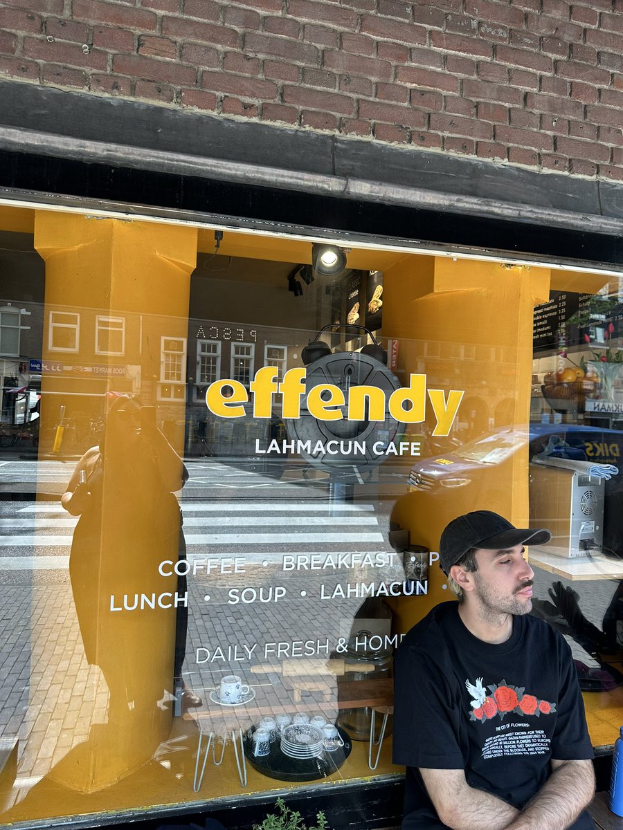 Chey Cab tweet media