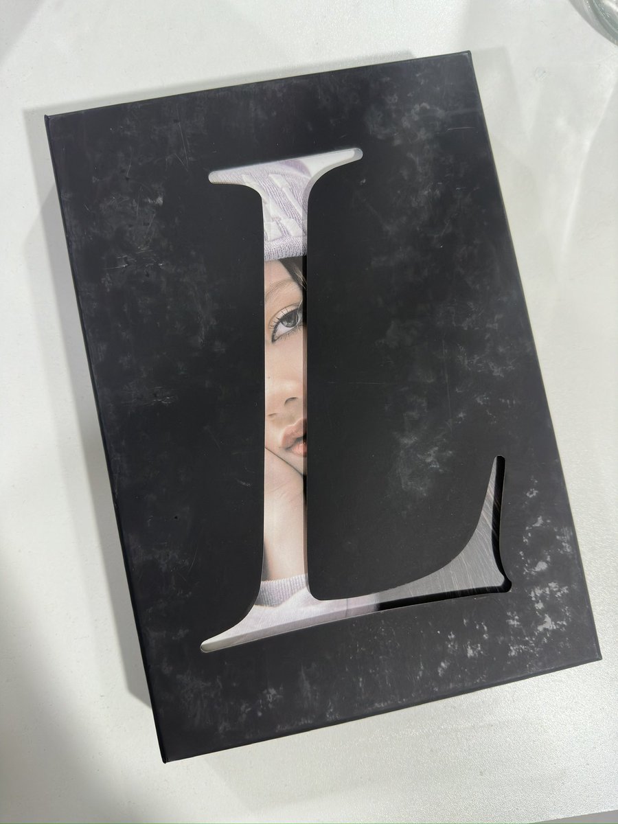cgln___'s tweet photo. Decluttering~
For sale ~

LALISA First Album (Black Ver.)
Php. 500

Meet Up: MRT Boni Station/SM Light Mall
If Shipping shouldered by the buyer

#Blackpink #Lisa #LALISA https://t.co/4BFvdqj6DZ