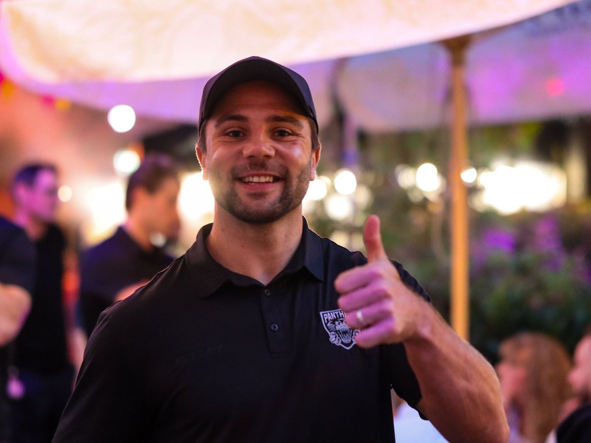 Thanks to our Sponsors for a great evening, and thanks to The Magic Garden for hosting!✨😼