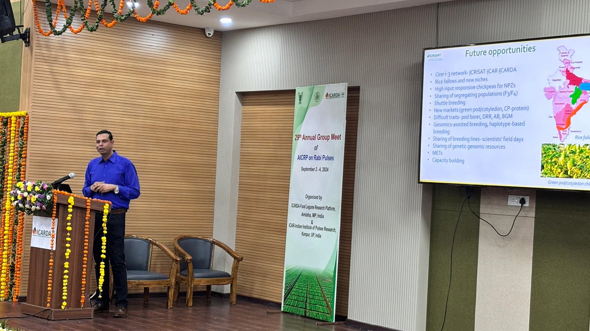 Delighted to be at #ICARDA-FLRP for the AICRP workshop. Thrilled to pitch the "Cicer i3 Platform" for ICRISAT-ICAR-ICARDA collaboration with an overwhelmingly positive response! Look forward to collaborations in chickpea for South Asia &amp; Africa #ICRISAT #ICARDA #ICAR #Cicer_i3