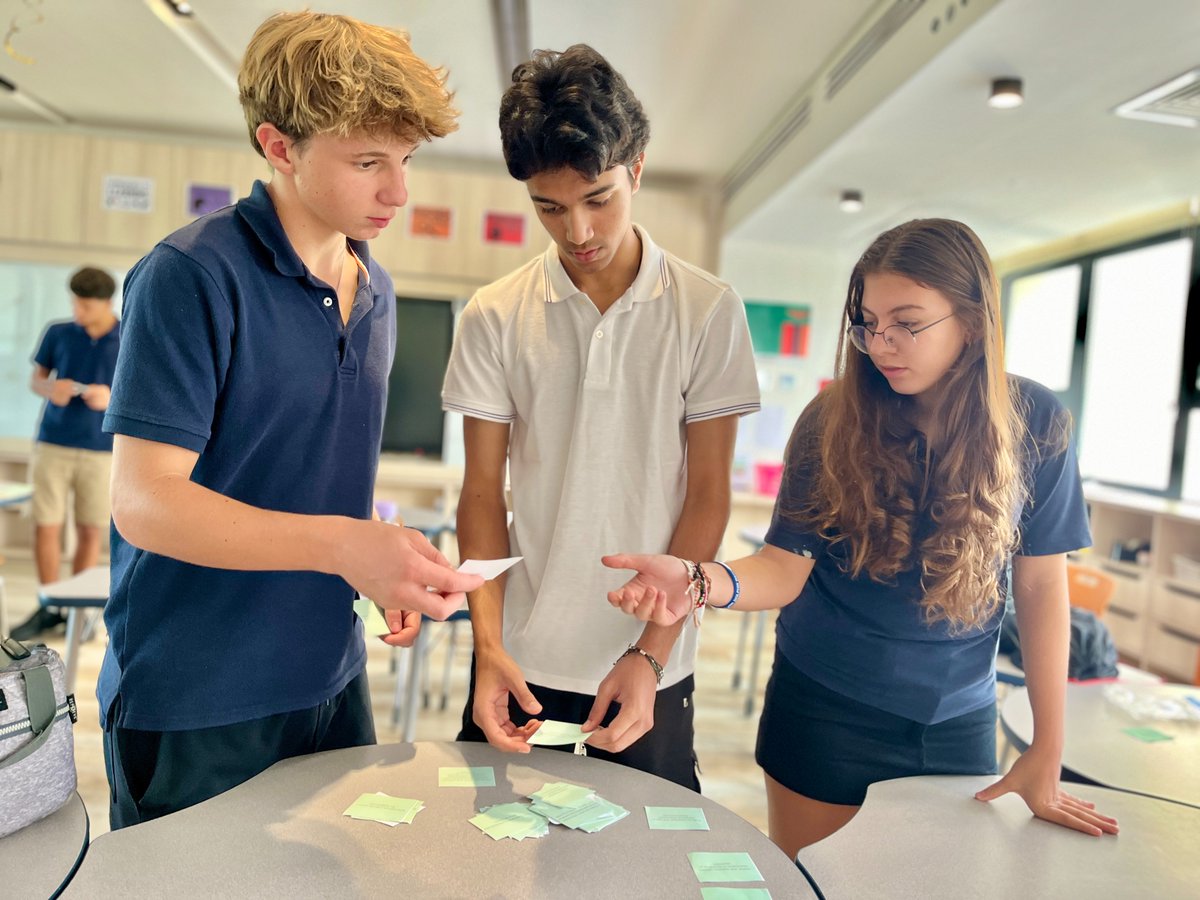 Students thinking about learning-to-learn skills and dispositions #AtLs How might you catergorize these 'approaches to learning' skills? Justify your thinking: What makes you say that?