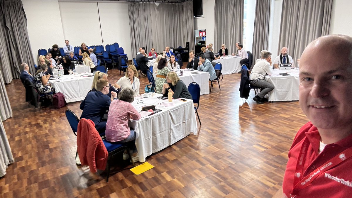 TeacherToolkit's tweet photo. 🙏 Very grateful to be working at The Royal School today in Surrey, founded in 1840. 

The school 🏫 still has connections with the Royal Family 🤴 👸 and provides education for 4-18 year olds. 

#TTkitCPD 

Delighted to be sharing by #MarkPlanTeach ideas 🚀 and whole-school strategy to help kickstart their teaching and learning priorities for the year ahead! 💥