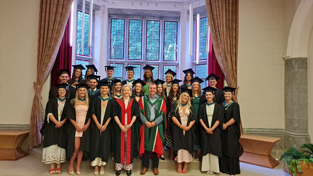 Elaine Dunleavy (@dunleavy_elaine) on Twitter photo Incredibly proud of this talented bunch! Our first graduates with a BSc in Genetics & Genomics <a href="/uniofgalway/">Ollscoil na Gaillimhe | University of Galway</a>. It was a pleasure working with you over the last 4 years and I can't wait to see what happens next! Incredibly proud of this talented bunch! Our first graduates with a BSc in Genetics & Genomics <a href="/uniofgalway/">Ollscoil na Gaillimhe | University of Galway</a>. It was a pleasure working with you over the last 4 years and I can't wait to see what happens next!