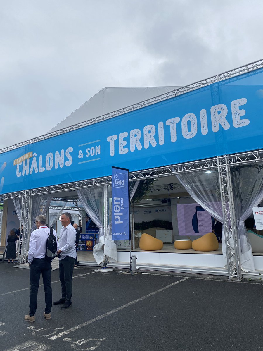 CMOnord's tweet image. @CMOnord et @YARA_france @foiredechalons village de la bioéconomie à l’invitation de la chambre d’agriculture Grand Est
Journée #Agritech table ronde pilotage de l’azote et modulation …#ntester #nsensor