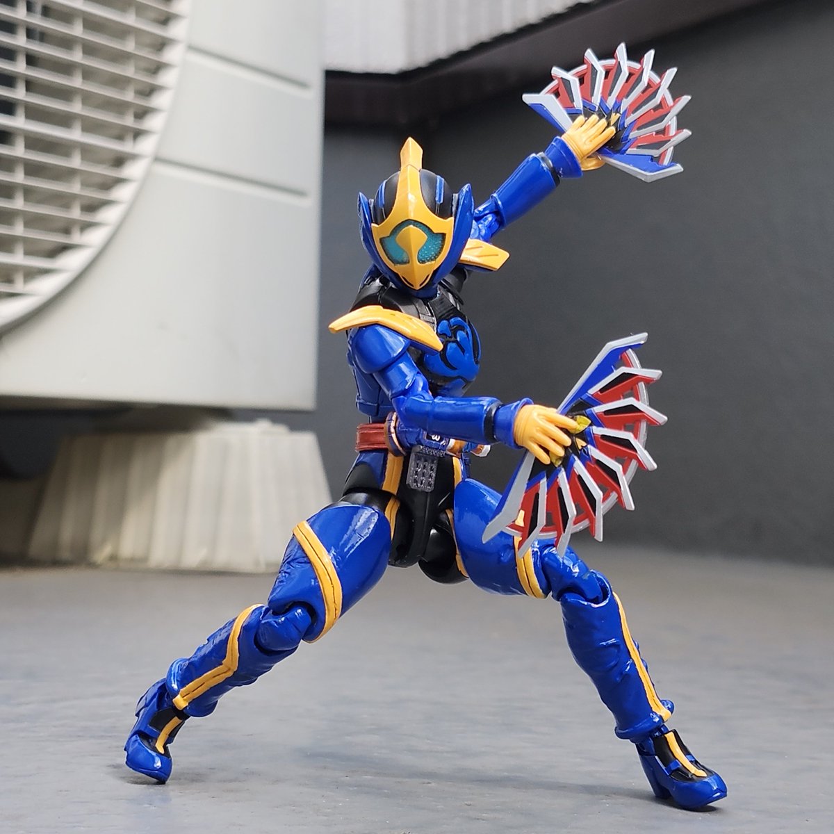 星人間 on X: 