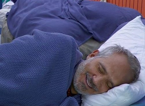 iconicdemie's tweet photo. se logró mi gente hoy se fue la peor lacra de la tv. se festeja 🩵

#LaCasaDeLosFamososMx #LCDLFMX2 https://t.co/wGW1t3PXGr