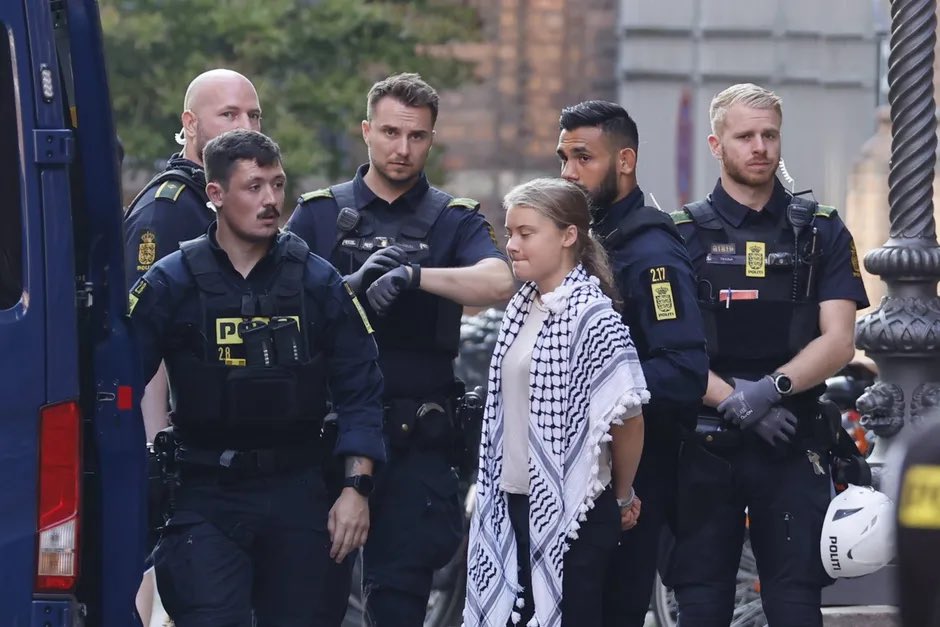 visegrad24's tweet image. BREAKING:

Greta Thunberg arrested at an anti-Israel protest in Copenhagen.

She &amp;amp; her friends were blocking entrance to a university to protest the Danish university not breaking ties with an Israeli university.

Ironically, part of the project is about developing new green tech