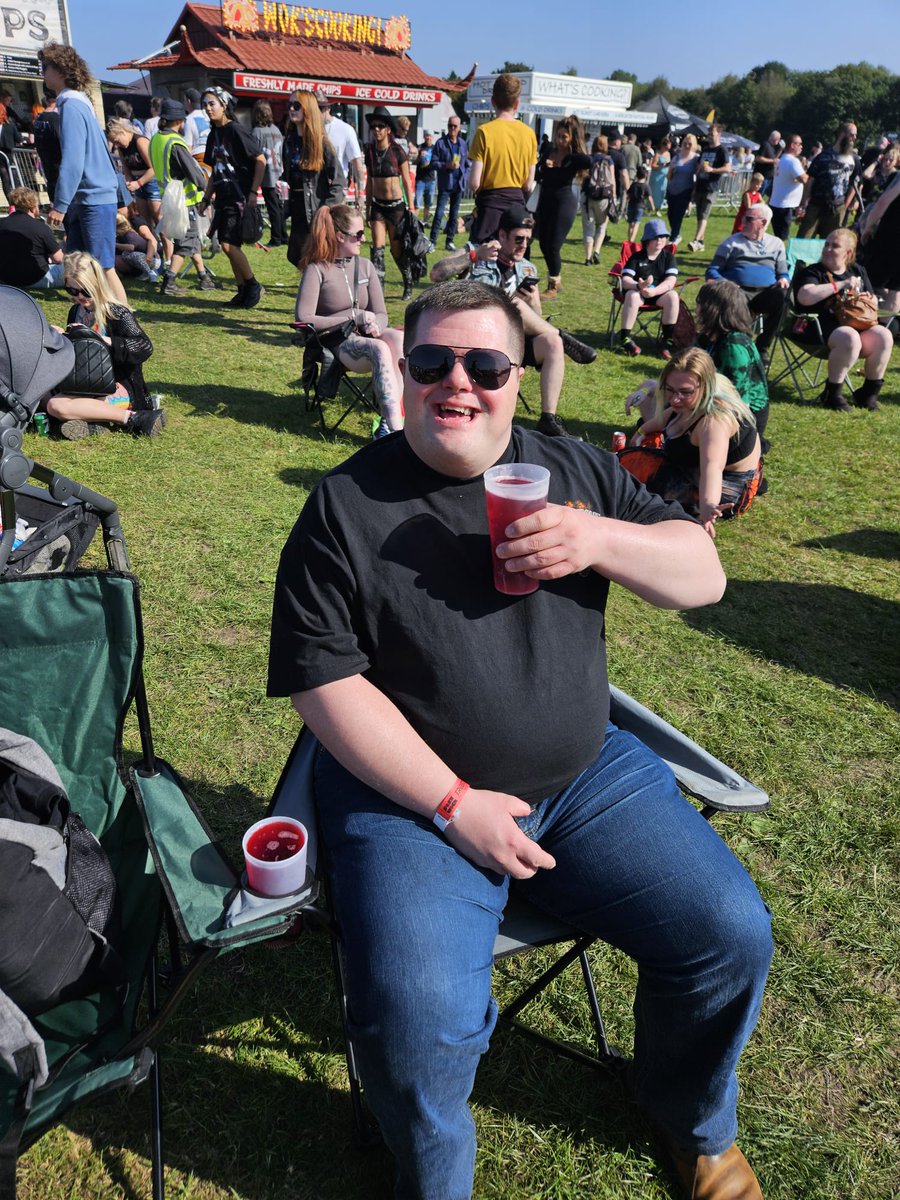 BoltonCares's tweet image. Graham in our Supported Living service rocking out to his favourite songs from bands such as ACDC, Pearl Jam and Metallica at the Festwich rock tribute band festival in Heaton Park. #Makingthingspossible loving life and having the best fun ever ❤️🧡
