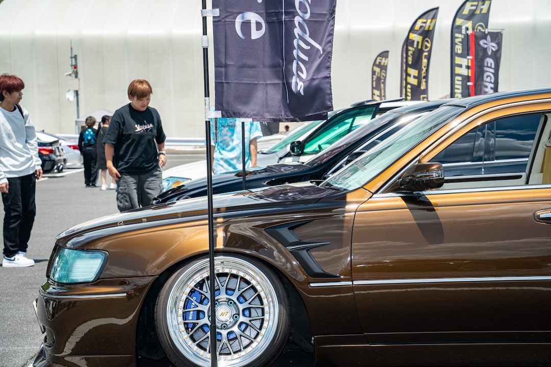 VIPSTYLE_MAG's tweet image. ｜スナップショット！

VIPスタイル最新号、絶賛発売中！
カッコ良きセダンが満載です！
よろしくお願いします！！

#VIPSTYLE
#VIPスタイル
#VIPSTYLEmeeting
#VIPスタイルミーティング