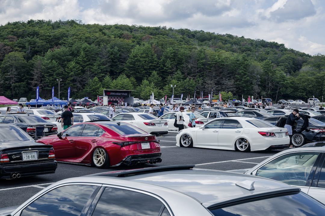 VIPSTYLE_MAG's tweet image. ｜スナップショット！

VIPスタイル最新号、絶賛発売中！
カッコ良きセダンが満載です！
よろしくお願いします！！

#VIPSTYLE
#VIPスタイル
#VIPSTYLEmeeting
#VIPスタイルミーティング