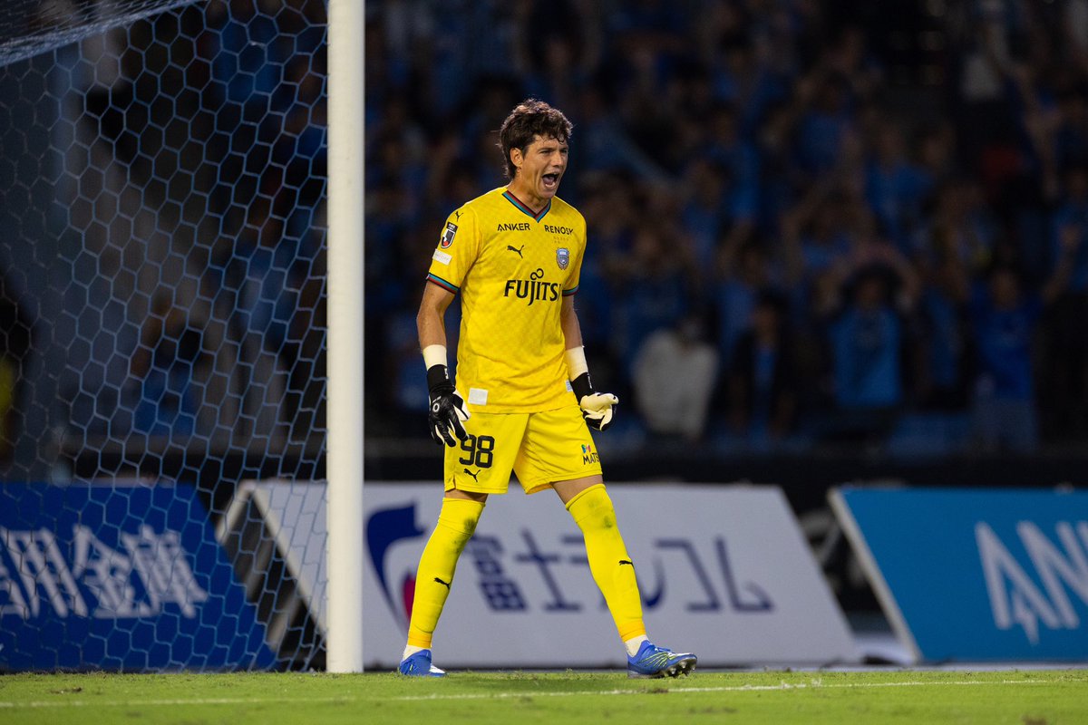 🗣️写真決定!! ＼ 「あんたが大賞グッズ」に使われる写真が決定