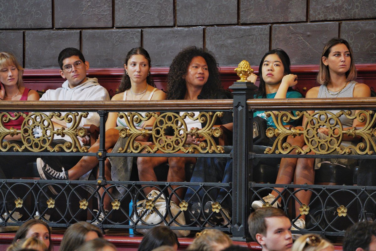 Iritsi dira nazioarteko ikasleak Bilbora. Ongi etorri! 👋👋 

Nuestro alumnado internacional del campus de #Bilbao ya está aquí. 511 estudiantes de más de 40 países deusto.es/es/inicio/vive…

Welcome to #Deusto and enjoy the experience!