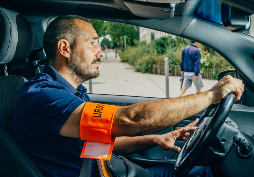 Jobradio_emploi's tweet photo. L’@urssaf #recrute des contrôleurs comptables d'assiette ainsi que des inspectrices/inspecteurs en charge du contrôle comptable d'assiette + de la lutte contre le travail dissimulé. Plus d'infos 👉 https://t.co/5nYQsda9kH https://t.co/HlZ2UM3Me0
