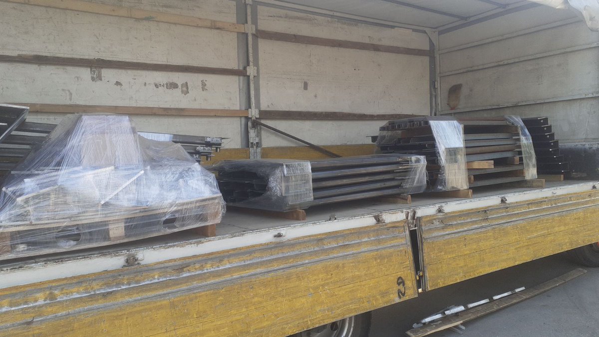 prevozrobe's tweet photo. kamion
do 7t
dužina 7.3m
rampa + rol strane
💪🚚📲 https://t.co/HqKlRRAM1J
