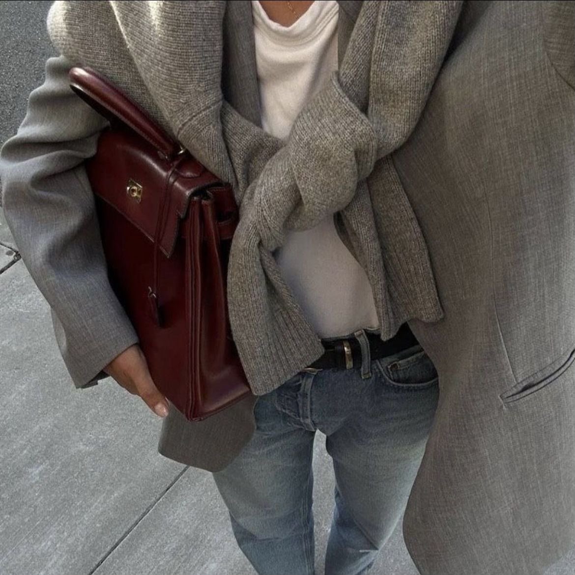 classyladylife's tweet photo. your daily outfit inspo.🌟 https://t.co/xLyEsB5ruS